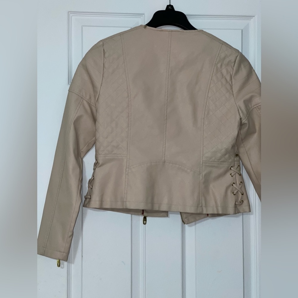 STEVE MADDEN leather jacket stylish light pink jacket medium. Zippers. Cute - Picture 13 of 16